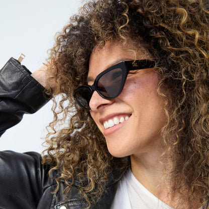 Nikki Sun Black