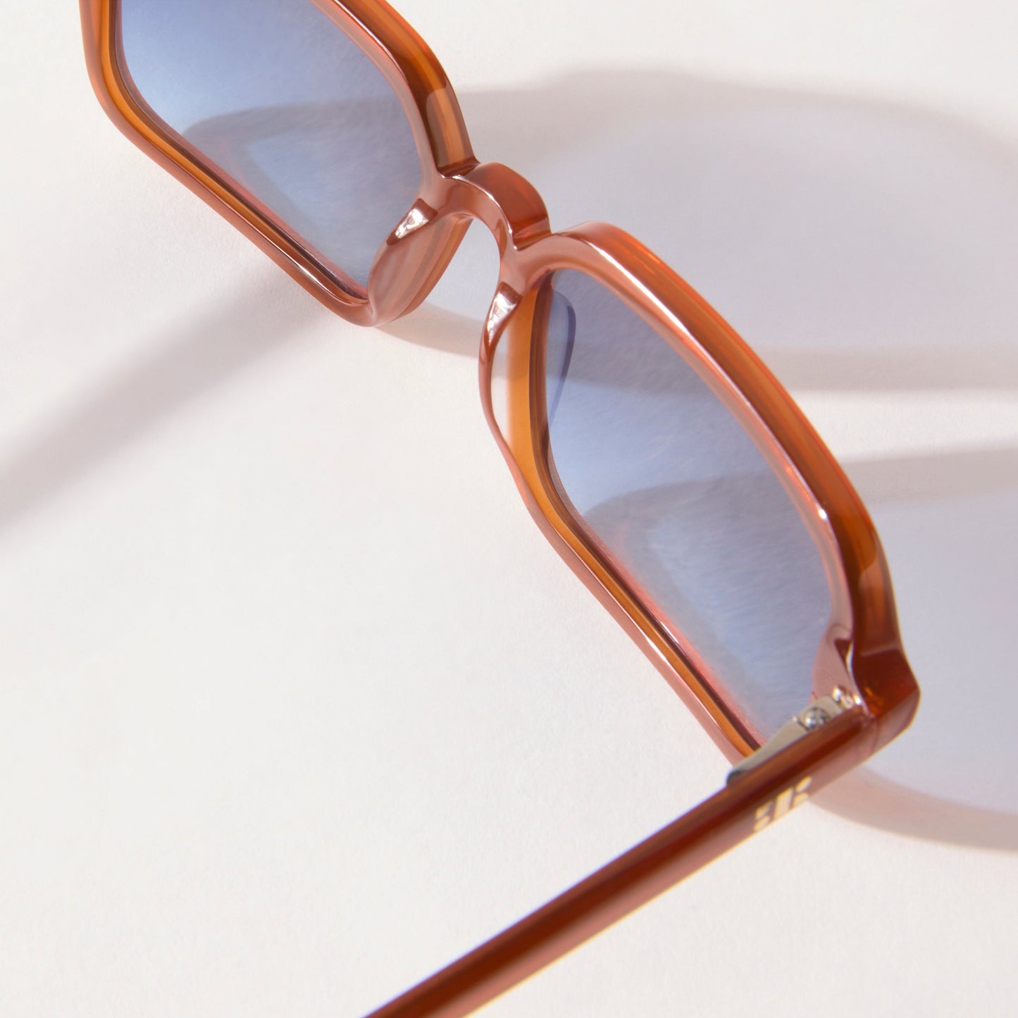 Lou Sun Marron Tortoise